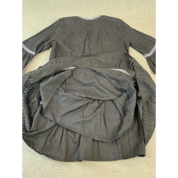 Tommy Bahama Dress Embroidered Bell Sleeve Boho Coastal Mini Size Medium - Picture 7 of 10